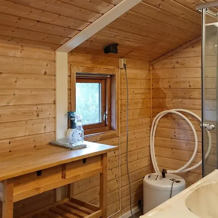 3 Bedroom Cozy In * Farsund