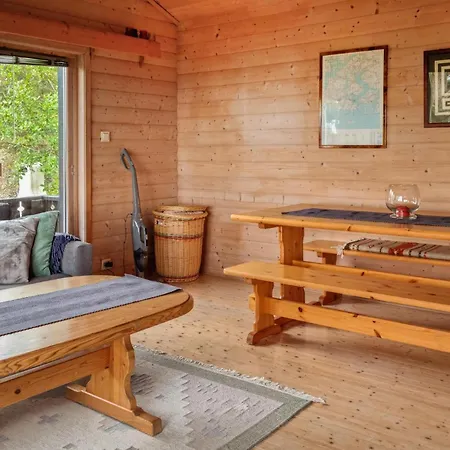 Hébergement de vacances 3 Bedroom Cozy In