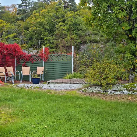 3 Bedroom Cozy In Feriehus Farsund